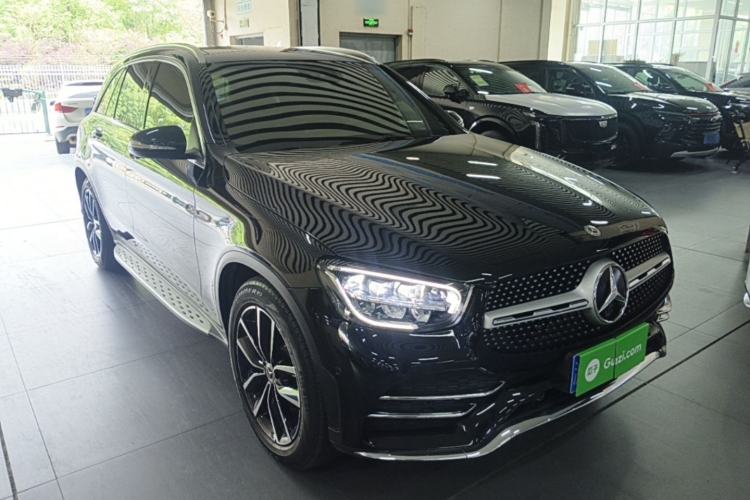Used Mercedes-Benz GLC 2020 Facelift GLC 300 L 4MATIC Dynamic Edition Front Right 45 Deg