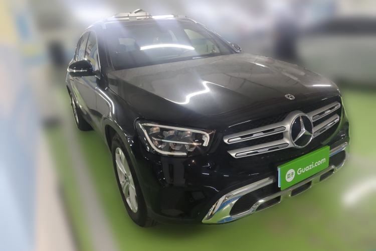 Used Mercedes-Benz GLC 2020 Facelifted GLC 260 L 4MATIC Dynamic Edition Front Right 45 Deg