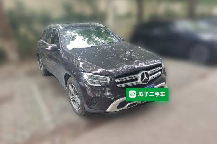 Used Mercedes-Benz GLC 2020 Facelifted GLC 260 L 4MATIC Dynamic Edition Front Right 45 Deg