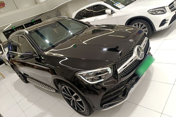 Used Mercedes-Benz GLC 2020 Facelift GLC 300 L 4MATIC Dynamic Edition Front Right 45 Deg