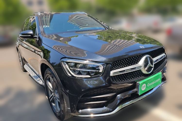 Used Mercedes-Benz GLC 2020 GLC 260 L 4MATIC Luxury Model Front Right 45 Deg