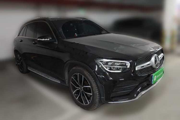 Used Mercedes-Benz GLC 2020 GLC 300 L 4MATIC Dynamic Edition Front Right 45 Deg