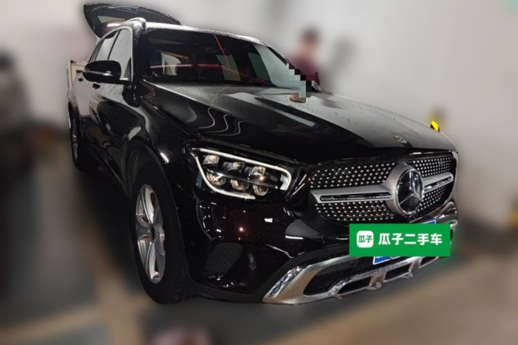 Used Mercedes-Benz GLC 2020 GLC 260 L 4MATIC Dynamic Model Front Right 45 Deg