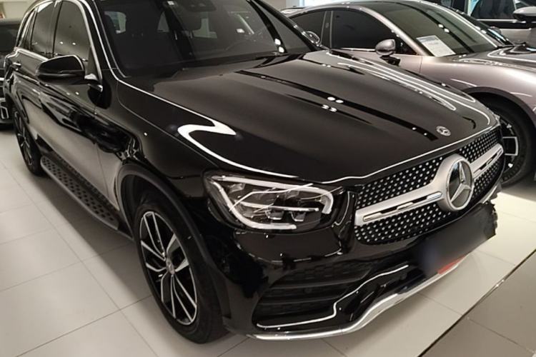 Used Mercedes-Benz GLC 2020 Facelift GLC 300 L 4MATIC Dynamic Edition Front Right 45 Deg