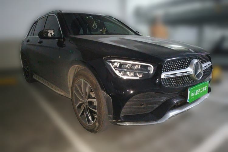 Used Mercedes-Benz GLC 2020 Facelifted GLC 260 L 4MATIC Dynamic Edition Front Right 45 Deg