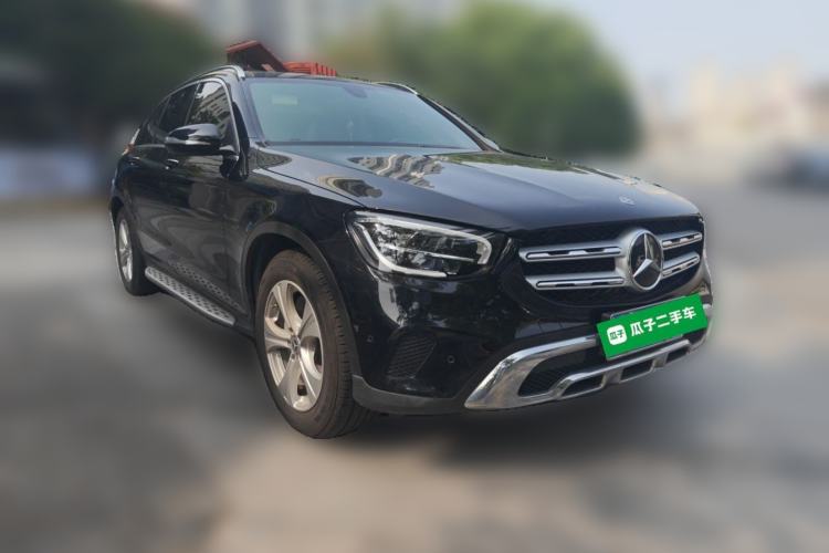 Used Mercedes-Benz GLC 2020 Facelifted GLC 260 L 4MATIC Dynamic Edition Front Right 45 Deg