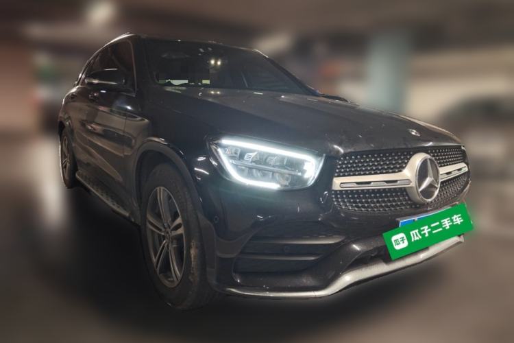 Used Mercedes-Benz GLC 2020 GLC 260 L 4MATIC Luxury Model Front Right 45 Deg