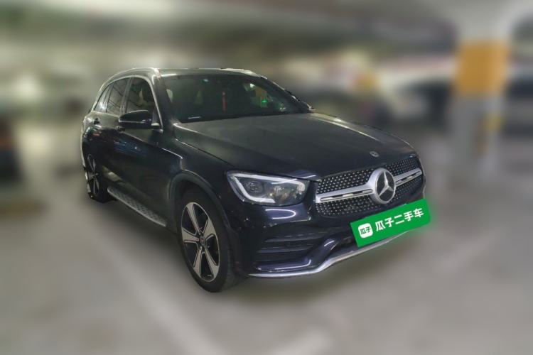 Used Mercedes-Benz GLC 2020 Facelifted GLC 300 L 4MATIC Luxury Edition Front Right 45 Deg