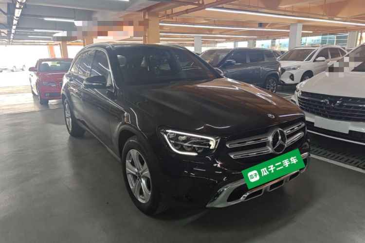 Used Mercedes-Benz GLC 2020 Facelifted GLC 260 L 4MATIC Dynamic Edition Front Right 45 Deg