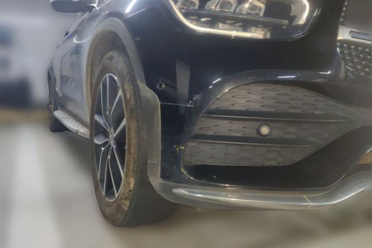 Used Mercedes-Benz GLC 2020 GLC 300 L 4MATIC Dynamic Edition Front Right 45 Deg
