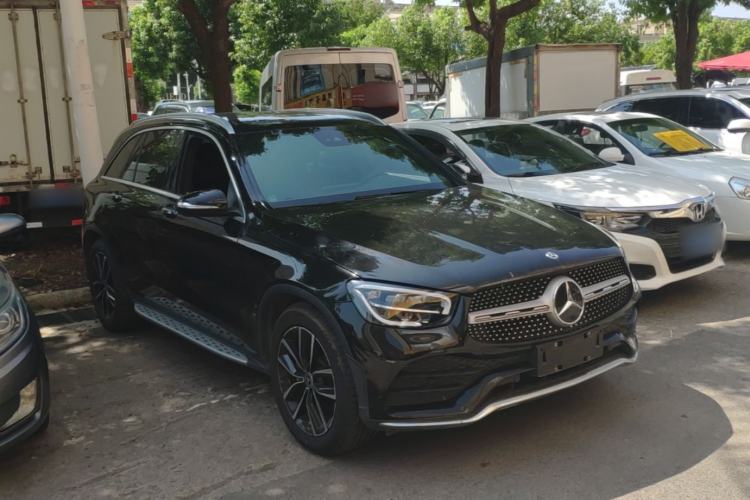 Used Mercedes-Benz GLC 2020 Facelift GLC 300 L 4MATIC Dynamic Edition Front Right 45 Deg