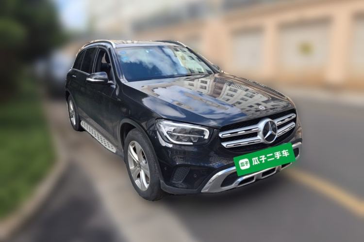 Used Mercedes-Benz GLC 2020 GLC 260 L 4MATIC Dynamic Model Front Right 45 Deg