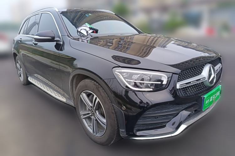 Used Mercedes-Benz GLC 2020 GLC 260 L 4MATIC Luxury Model Front Right 45 Deg