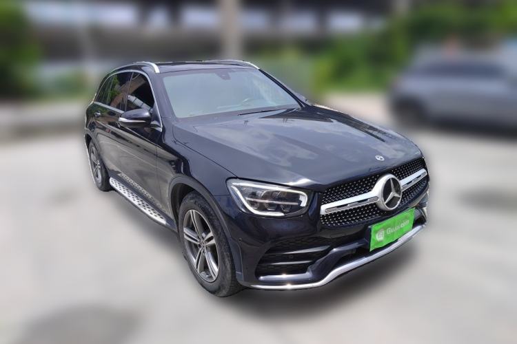 Used Mercedes-Benz GLC 2020 GLC 260 L 4MATIC Luxury Model Front Right 45 Deg