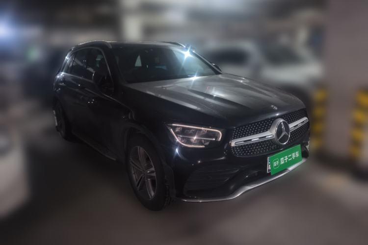 Used Mercedes-Benz GLC 2020 GLC 260 L 4MATIC Luxury Model Front Right 45 Deg