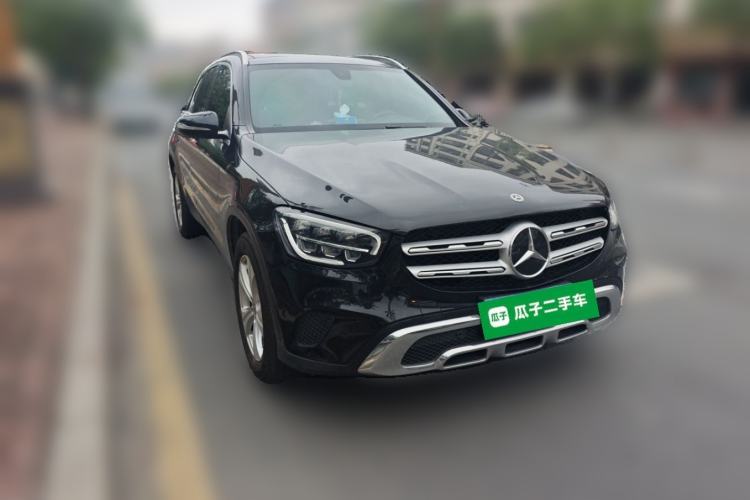 Used Mercedes-Benz GLC 2020 Facelifted GLC 260 L 4MATIC Dynamic Edition Front Right 45 Deg