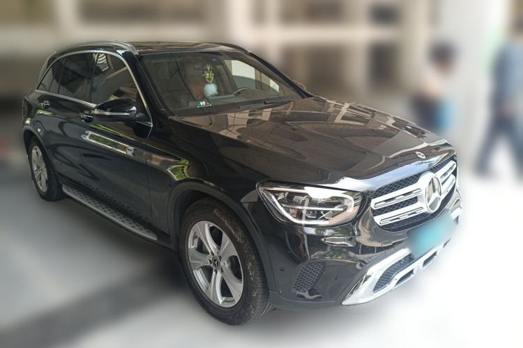 Used Mercedes-Benz GLC 2020 GLC 260 L 4MATIC Dynamic Model Front Right 45 Deg