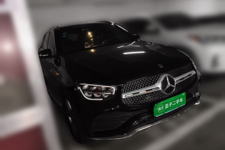 Used Mercedes-Benz GLC 2020 GLC 260 L 4MATIC Luxury Model Front Right 45 Deg