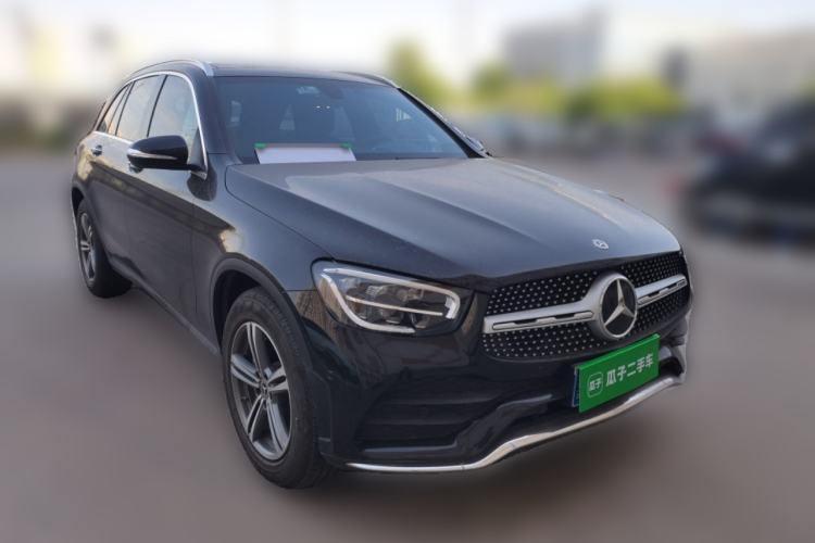 Used Mercedes-Benz GLC 2020 GLC 260 L 4MATIC Luxury Model Front Right 45 Deg