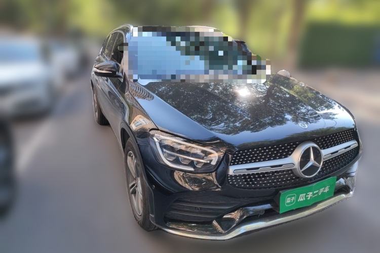 Used Mercedes-Benz GLC 2020 GLC 260 L 4MATIC Luxury Model Front Right 45 Deg