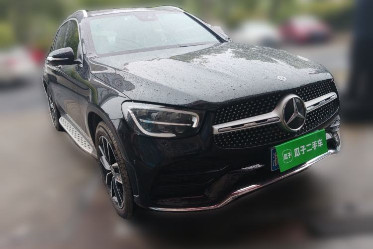 Used Mercedes-Benz GLC 2020 Facelift GLC 300 L 4MATIC Dynamic Edition Front Right 45 Deg