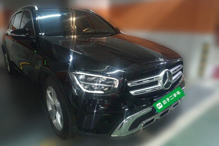 Used Mercedes-Benz GLC 2020 Facelifted GLC 260 L 4MATIC Dynamic Edition Front Right 45 Deg