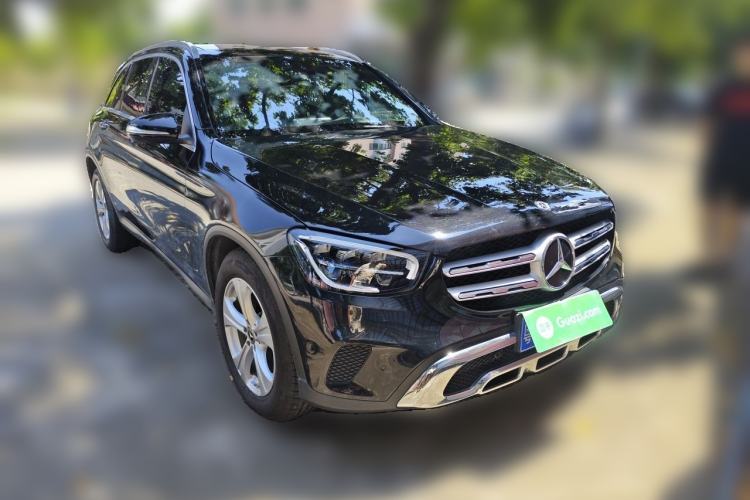 Used Mercedes-Benz GLC 2020 Facelifted GLC 260 L 4MATIC Dynamic Edition Front Right 45 Deg