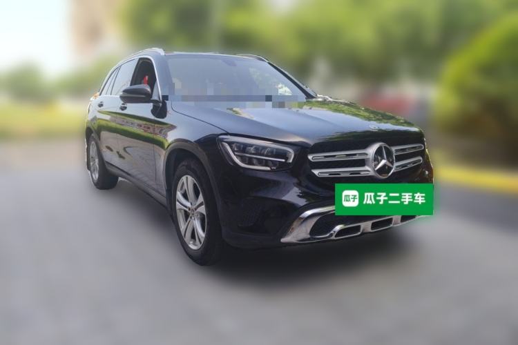 Used Mercedes-Benz GLC 2020 GLC 260 L 4MATIC Dynamic Model Front Right 45 Deg