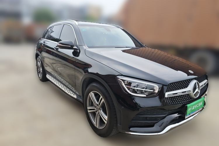 Used Mercedes-Benz GLC 2020 GLC 260 L 4MATIC Luxury Model Front Right 45 Deg