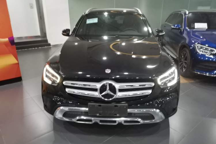 Used Mercedes-Benz GLC 2020 Facelifted GLC 260 L 4MATIC Dynamic Edition Front