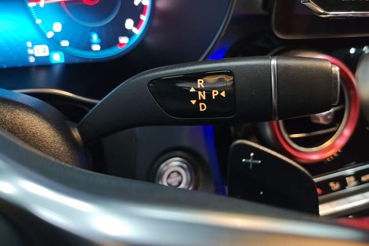 Used Mercedes-Benz GLC 2020 GLC 260 L 4MATIC Luxury Model Gear Lever