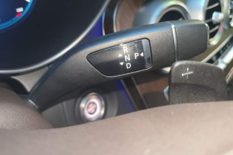Used Mercedes-Benz GLC 2020 GLC 300 L 4MATIC Luxury Model Gear Lever