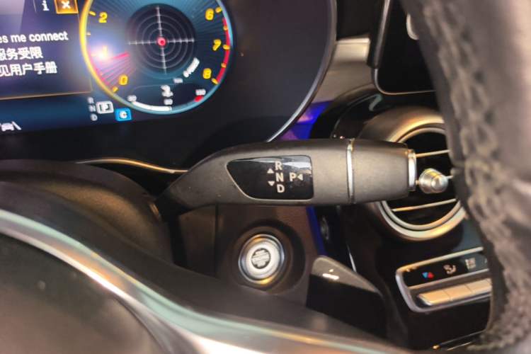 Used Mercedes-Benz GLC 2020 GLC 300 L 4MATIC Luxury Model Gear Lever