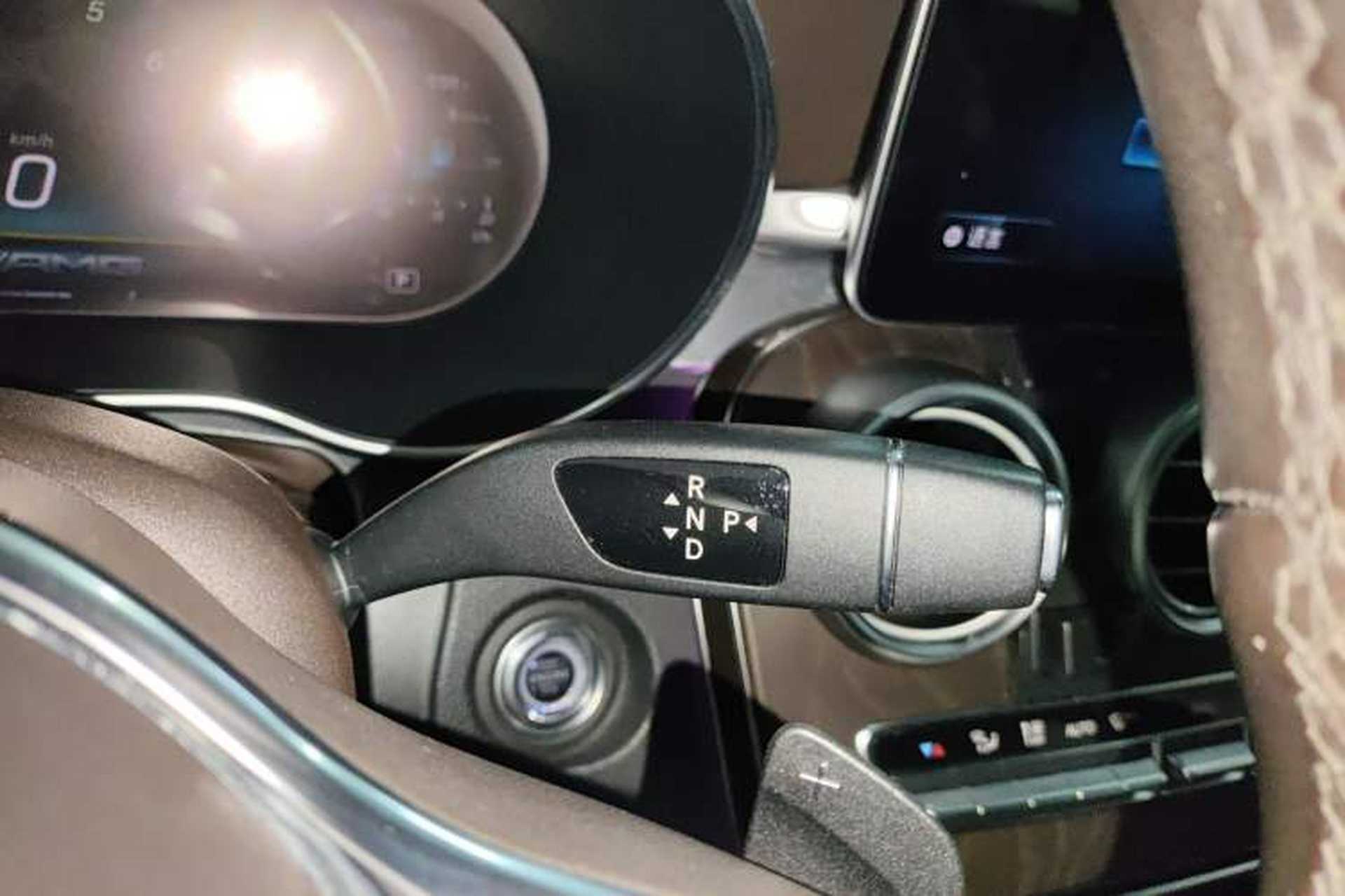 Used Mercedes-Benz GLC 2020 GLC 260 L 4MATIC Luxury Model Gear Lever