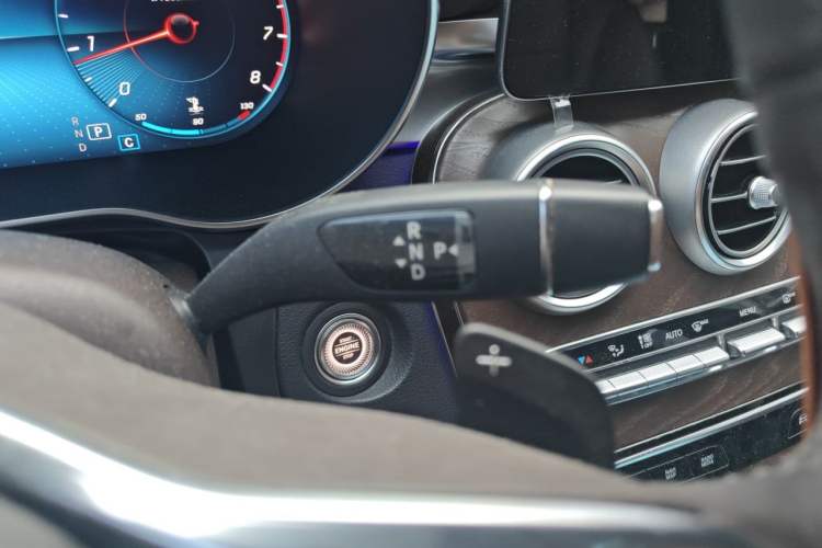 Used Mercedes-Benz GLC 2020 GLC 260 L 4MATIC Luxury Model Gear Lever