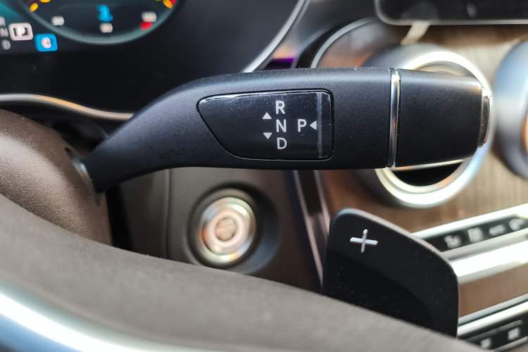 Used Mercedes-Benz GLC 2020 Facelift GLC 300 L 4MATIC Dynamic Edition Gear Lever