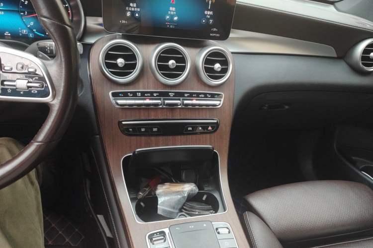 Used Mercedes-Benz GLC 2020 GLC 300 L 4MATIC Luxury Model Gear Lever