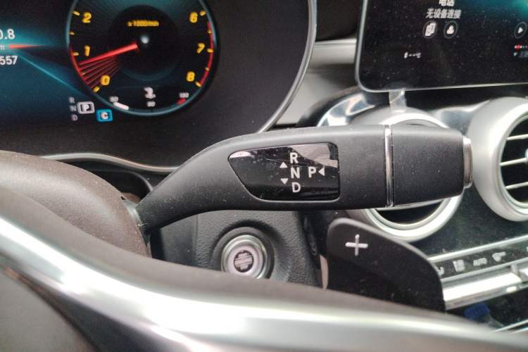 Used Mercedes-Benz GLC 2020 Facelifted GLC 260 L 4MATIC Dynamic Edition Gear Lever