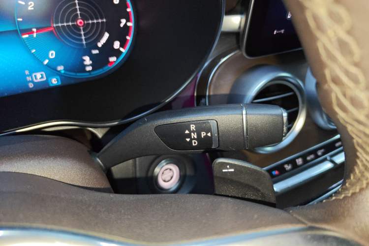 Used Mercedes-Benz GLC 2020 GLC 260 L 4MATIC Luxury Model Gear Lever