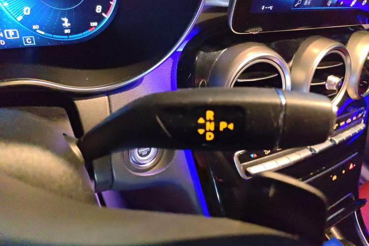 Used Mercedes-Benz GLC 2020 GLC 260 L 4MATIC Luxury Model Gear Lever