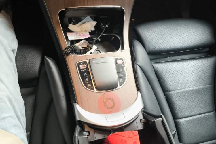 Used Mercedes-Benz GLC 2020 GLC 300 L 4MATIC Luxury Model Gear Lever