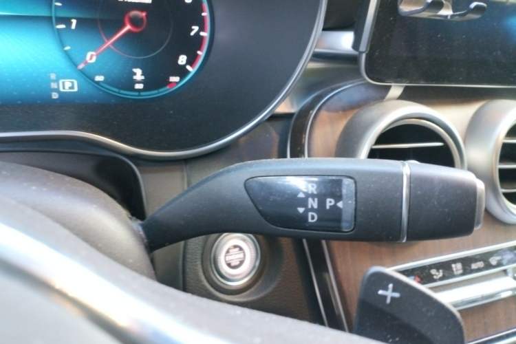 Used Mercedes-Benz GLC 2020 GLC 300 L 4MATIC Luxury Model Gear Lever