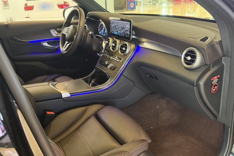 Used Mercedes-Benz GLC 2020 GLC 300 L 4MATIC Dynamic Edition Gear Lever