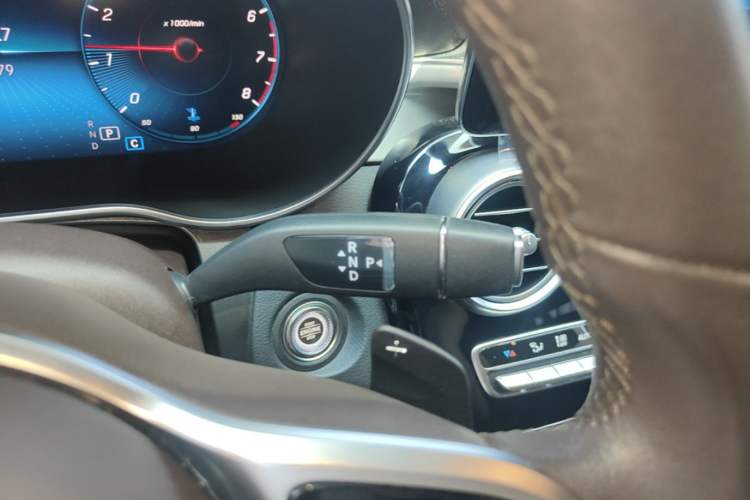 Used Mercedes-Benz GLC 2020 Facelifted GLC 260 L 4MATIC Dynamic Edition Gear Lever