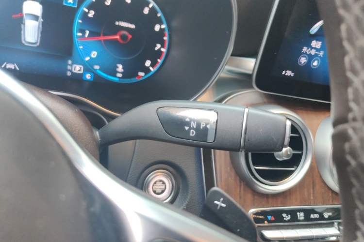 Used Mercedes-Benz GLC 2020 GLC 300 L 4MATIC Luxury Model Gear Lever
