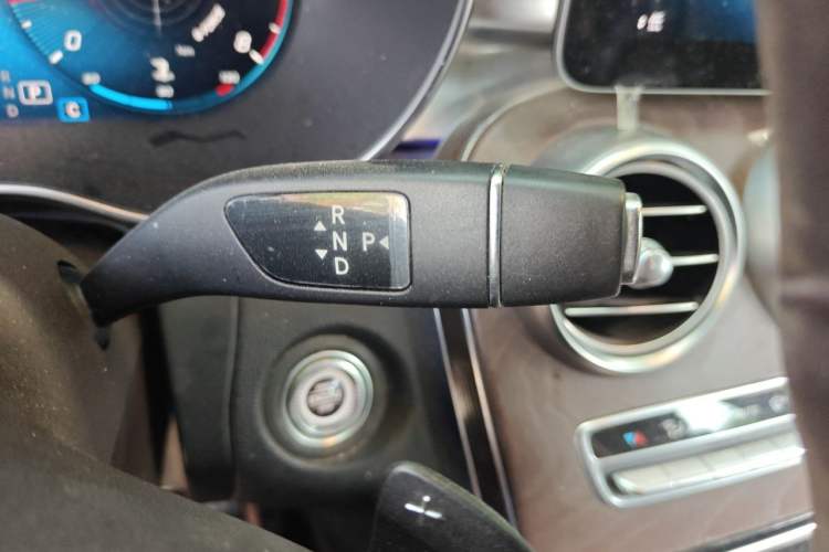 Used Mercedes-Benz GLC 2020 GLC 260 L 4MATIC Luxury Model Gear Lever