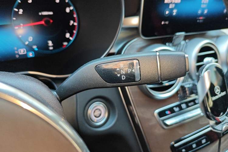 Used Mercedes-Benz GLC 2020 GLC 260 L 4MATIC Luxury Model Gear Lever