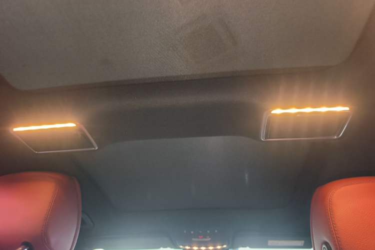 Used Mercedes-Benz GLC 2020 GLC 300 L 4MATIC Luxury Model Headliner
