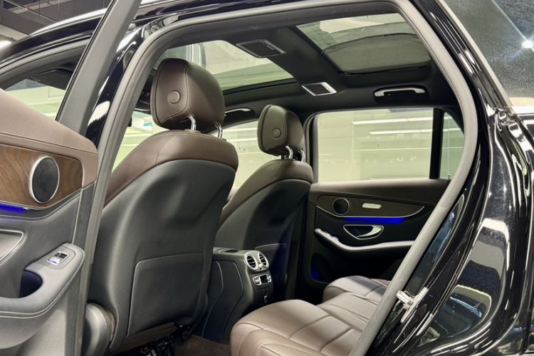 Used Mercedes-Benz GLC 2020 Facelift GLC 300 L 4MATIC Dynamic Edition Headliner