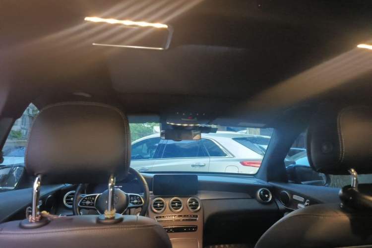 Used Mercedes-Benz GLC 2020 Facelift GLC 300 L 4MATIC Dynamic Edition Headliner